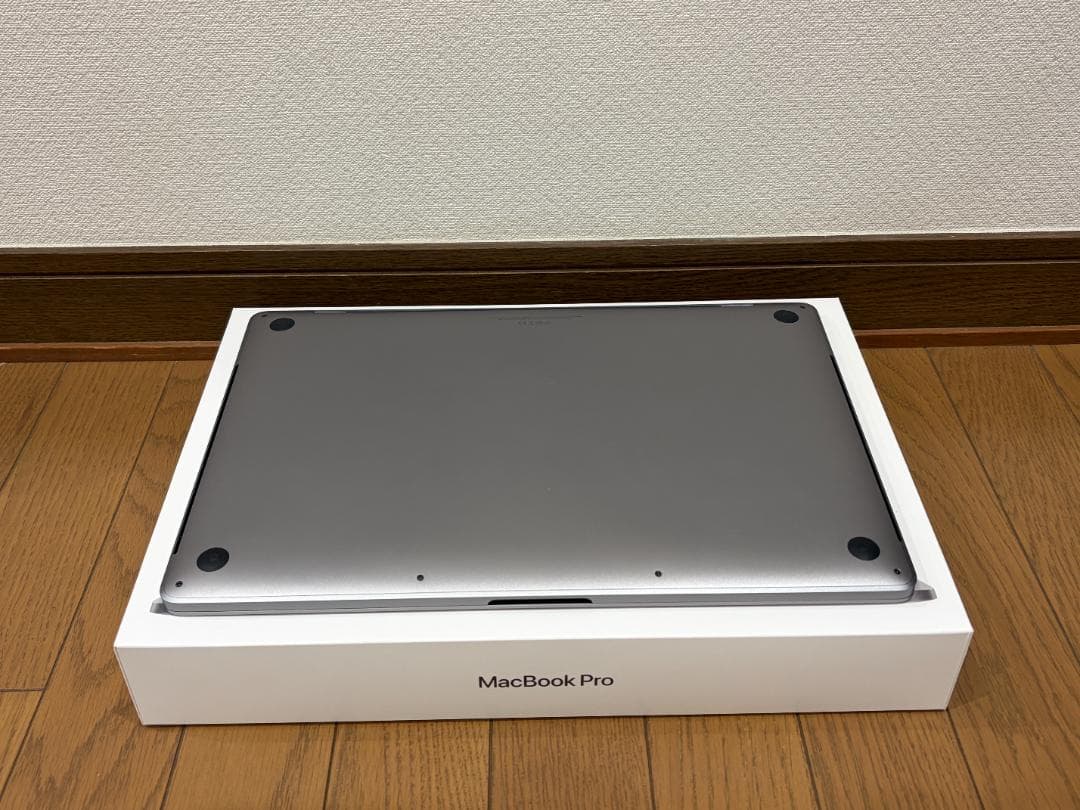 MacBook Pro 2019 16インチ 16GB SSD 1TB i9