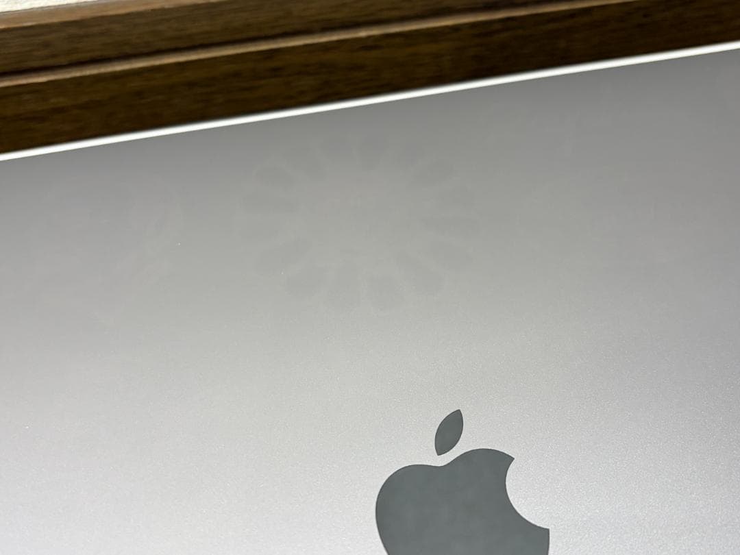 MacBook Pro 2019 16インチ 16GB SSD 1TB i9