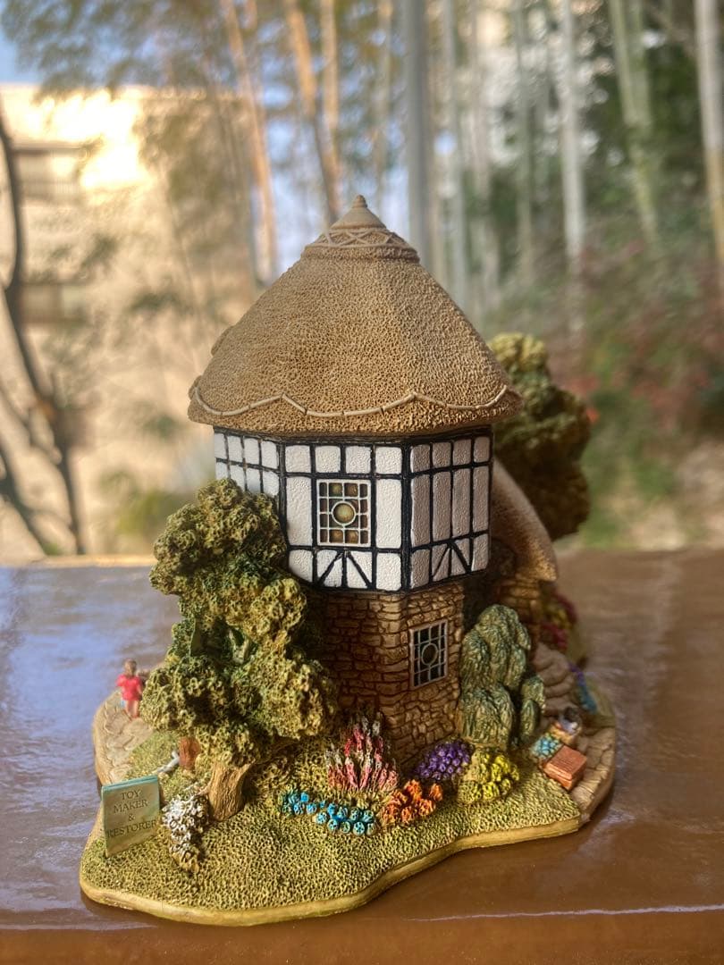 リリパットレーン　The Toy Mender's