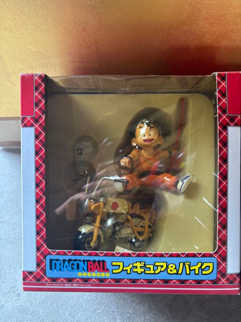 カ*ズ様 【未使用完品】ドラゴンボール バイク フィギュア 亀仙人　悟空