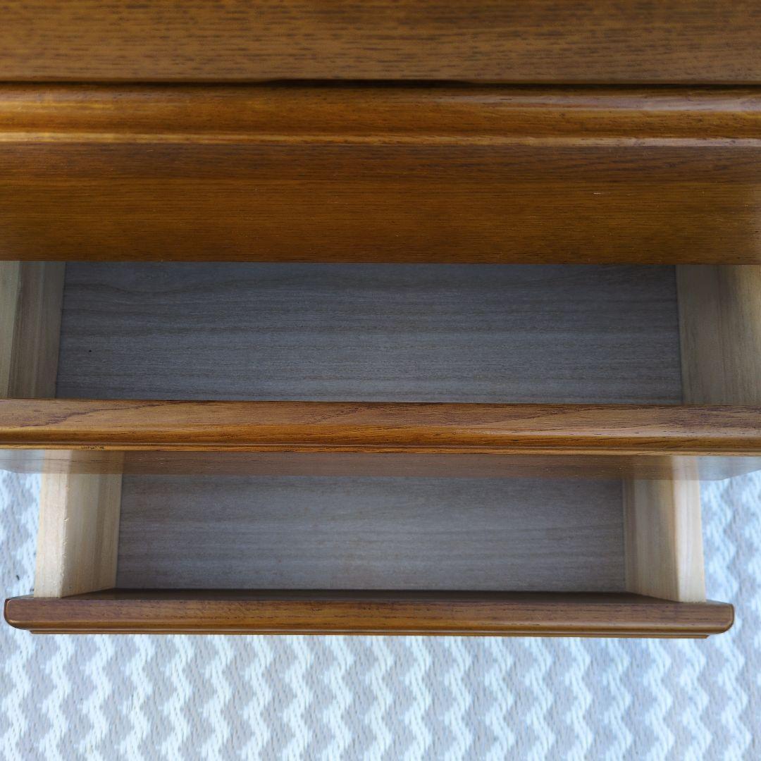 ブラウン木製チェスト 7引き出し