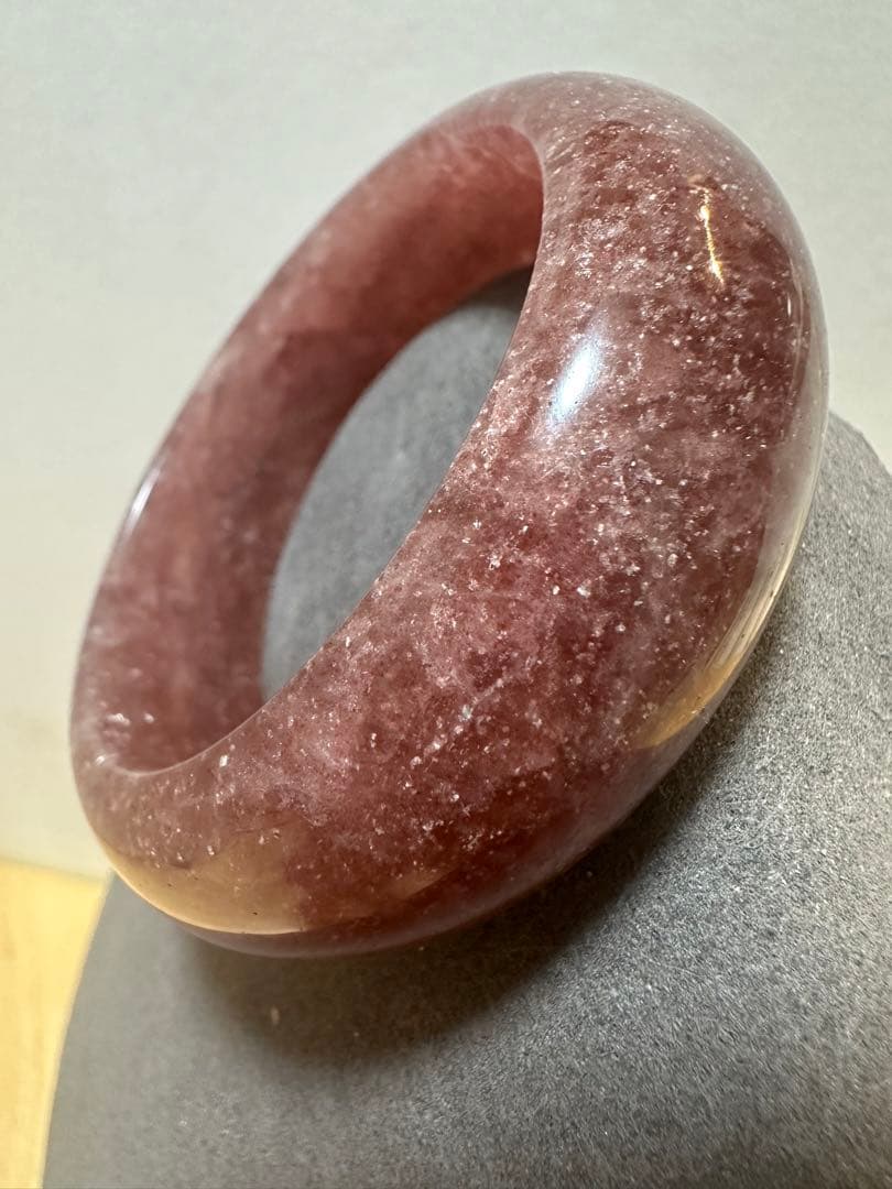 ストロベリークオーツバングル