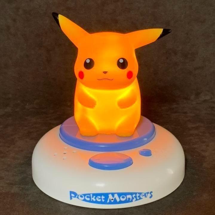ＴＯＭＹ　ポケモン　メロディランプ　ピカチュウ