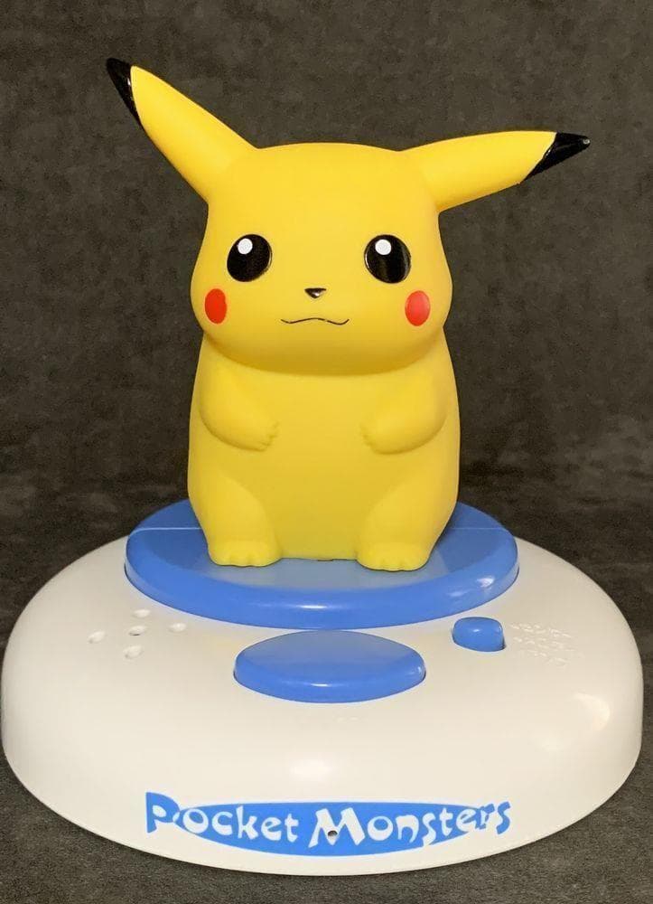 ＴＯＭＹ　ポケモン　メロディランプ　ピカチュウ