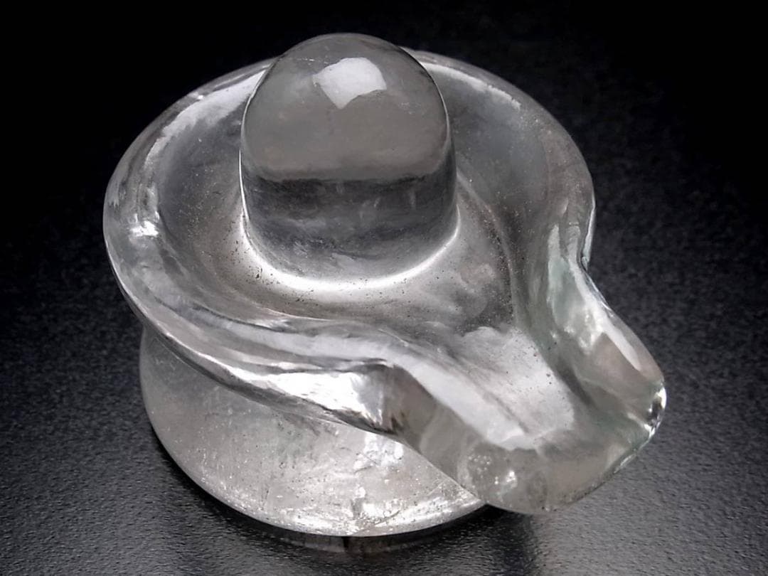 ネパール ガネッシュヒマール産 ヒマラヤ水晶製 シバリンガム 128g