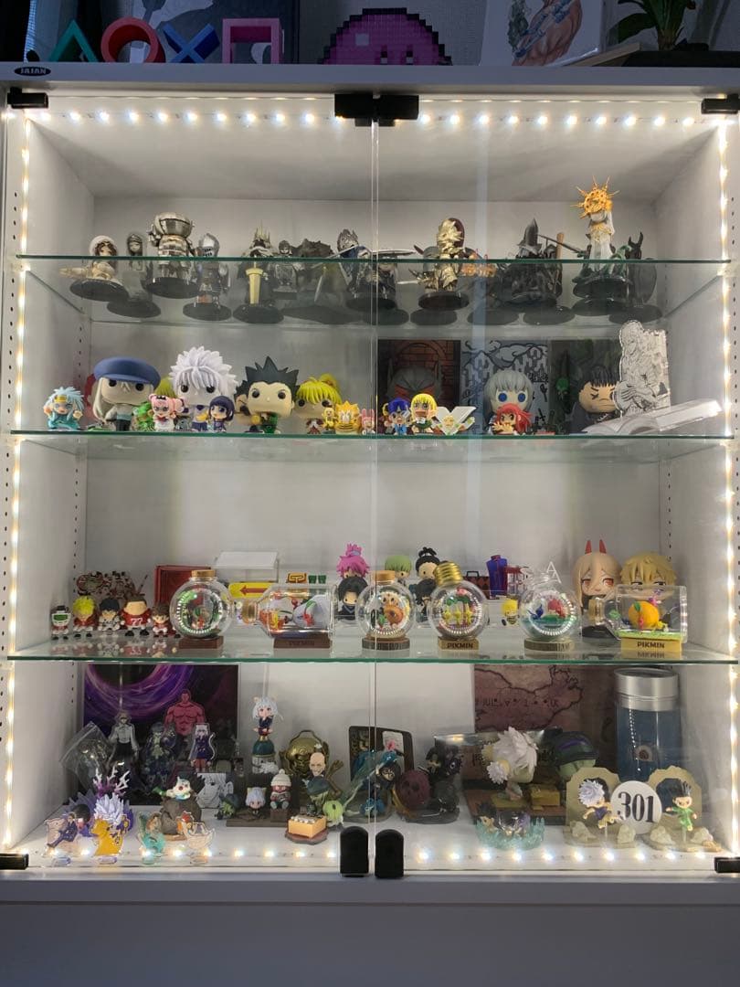 JAJAN ジャジャン　コレクションラック　LED付き