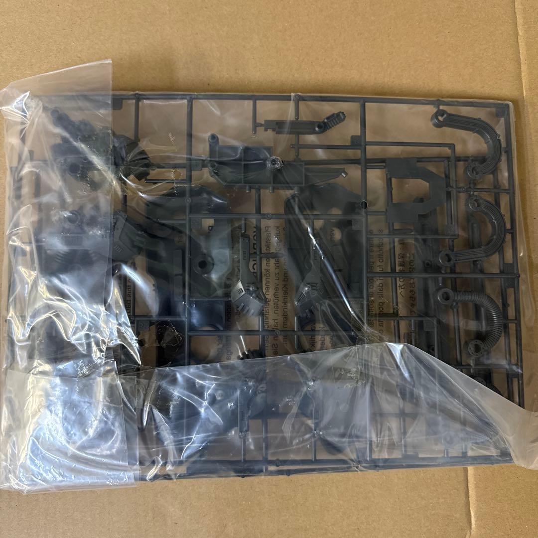 未使用品・未組立品　TOMY ゾイド マッドサンダー RZ-055