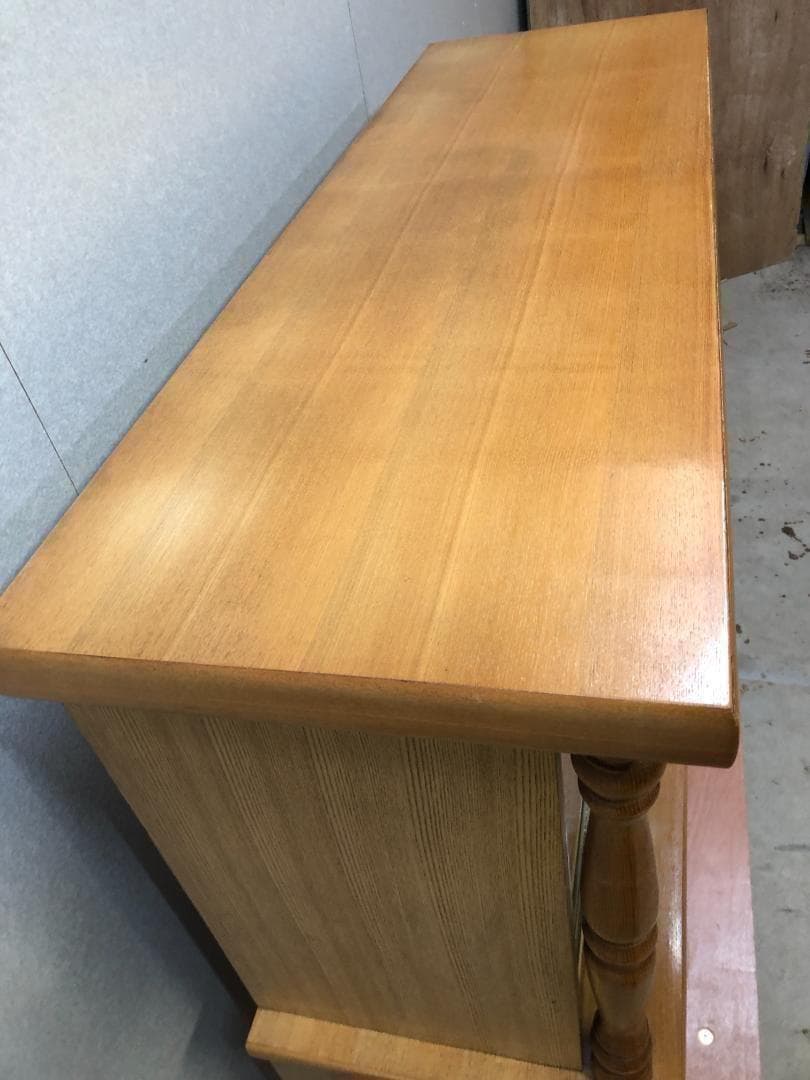 送料無料　【昭和レトロ】食器棚 ヴィンテージ リビングボード 木製　1010-2