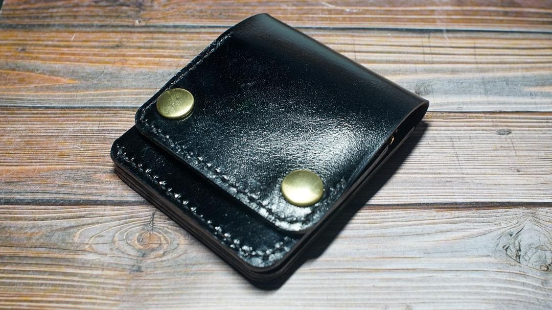 スマートトラッカーウォレット　タンニン鞣し　ブラック　茶芯　馬革手縫い