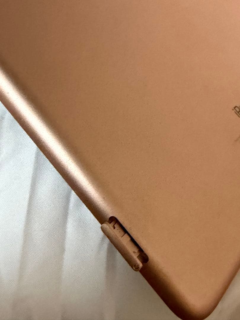 iPad 第6世代 ゴールド 箱付き