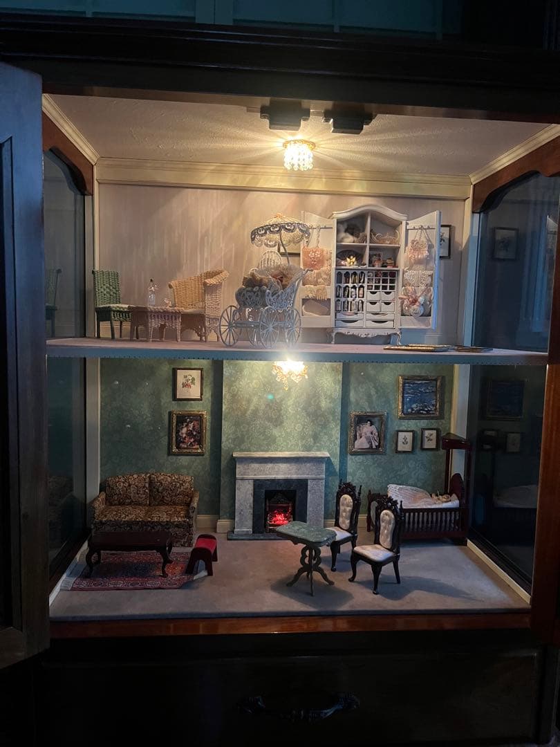 猫脚 ガラスキャビネット 作家 ミニチュア ドールハウス 飾り棚 セット