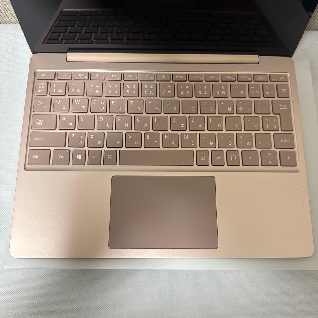 Microsoft surface laptop go サーフェス♡