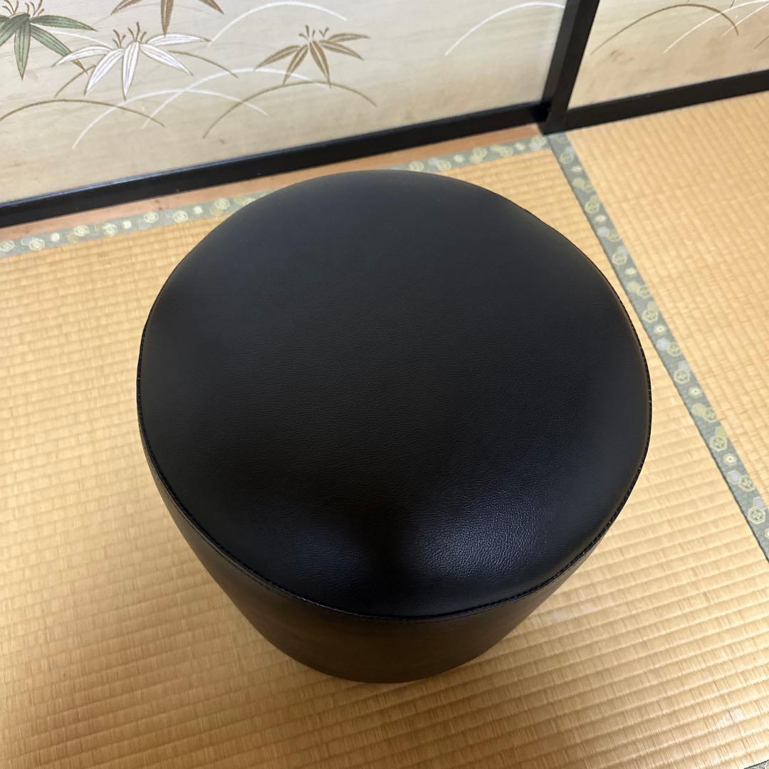 黒の合成皮革 円柱形スツール　飲食店、スナック　5つセット