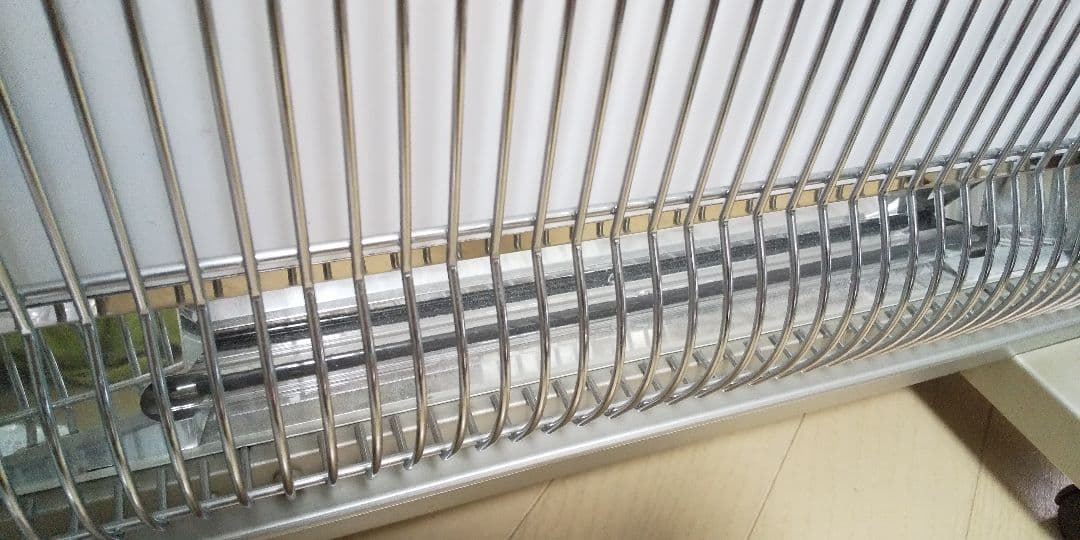 安心の日本製➰サンルミエ遠赤外線ヒーター