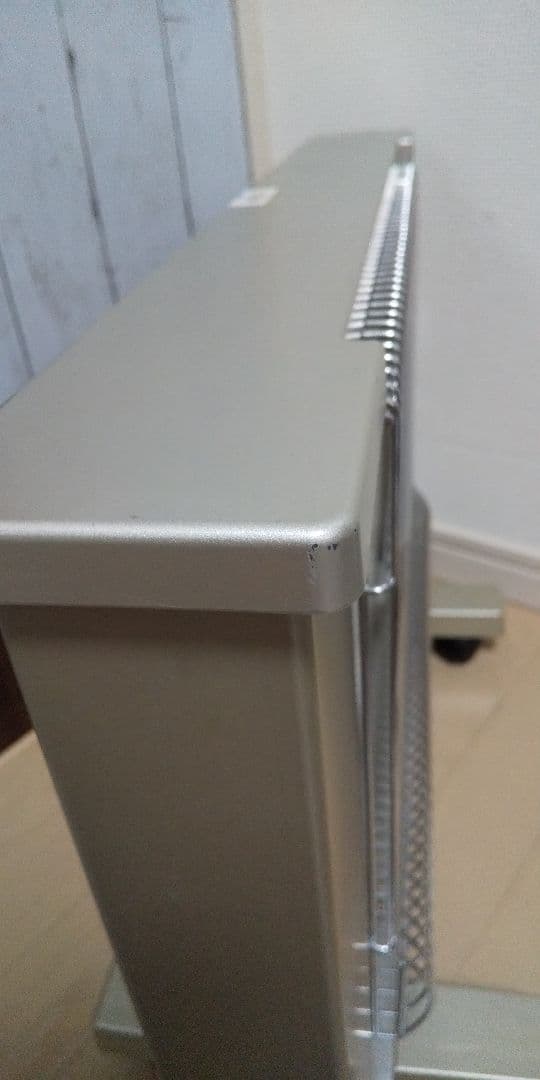 安心の日本製➰サンルミエ遠赤外線ヒーター