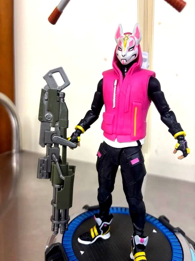 フォートナイト ドリフト ＆ 台座付き専用グライダー セット販売