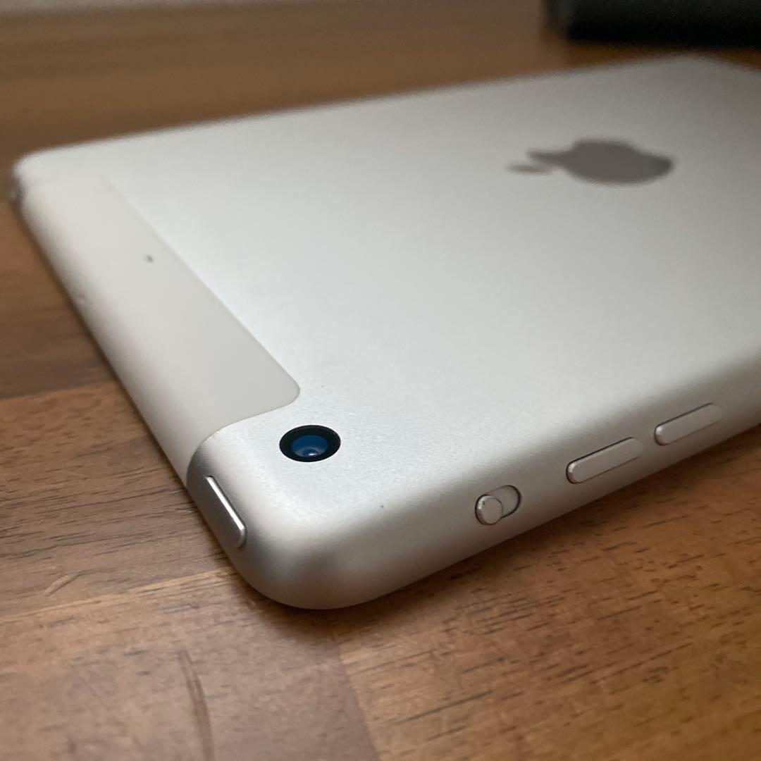 Apple iPad mini 3 64GB シルバー