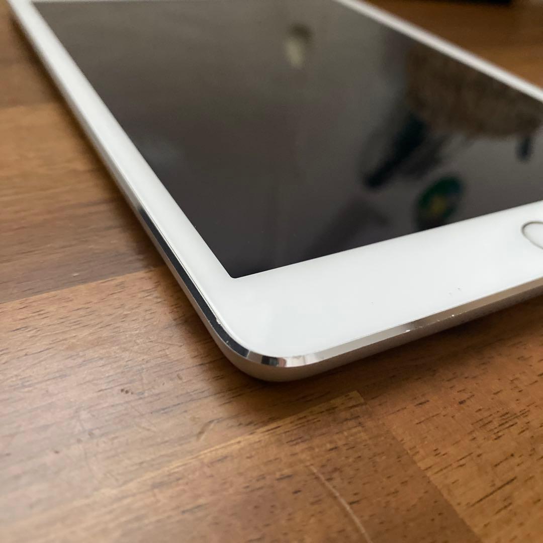 Apple iPad mini 3 64GB シルバー