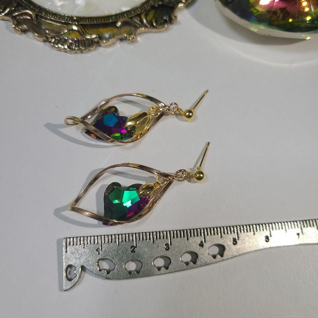 ハンドメイドピアス1686