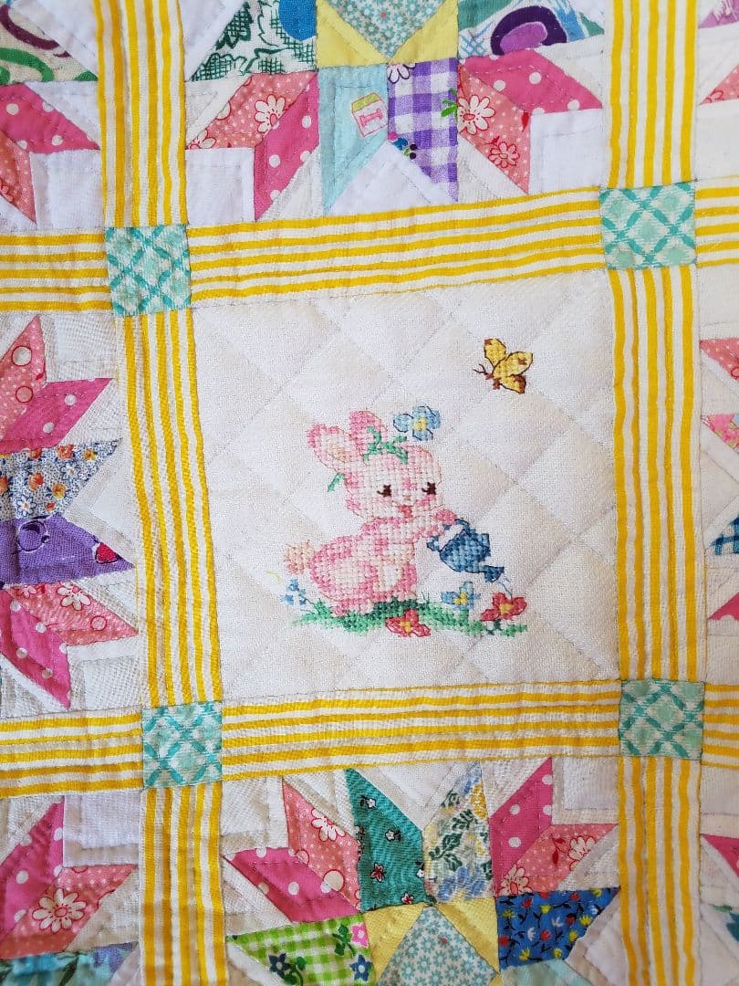 刺繍うさちゃんパッチワーク