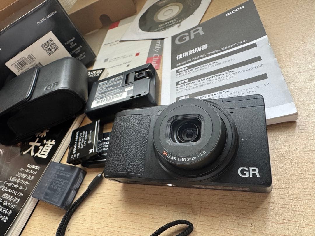 RICOH GR 初代APS-C コンパクトデジタルカメラ