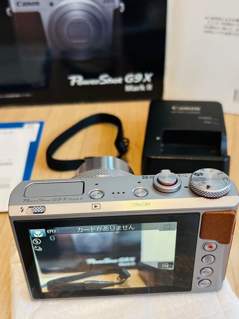 美品 canon キヤノン g9x mark ii ケースストラップ　コンデジ