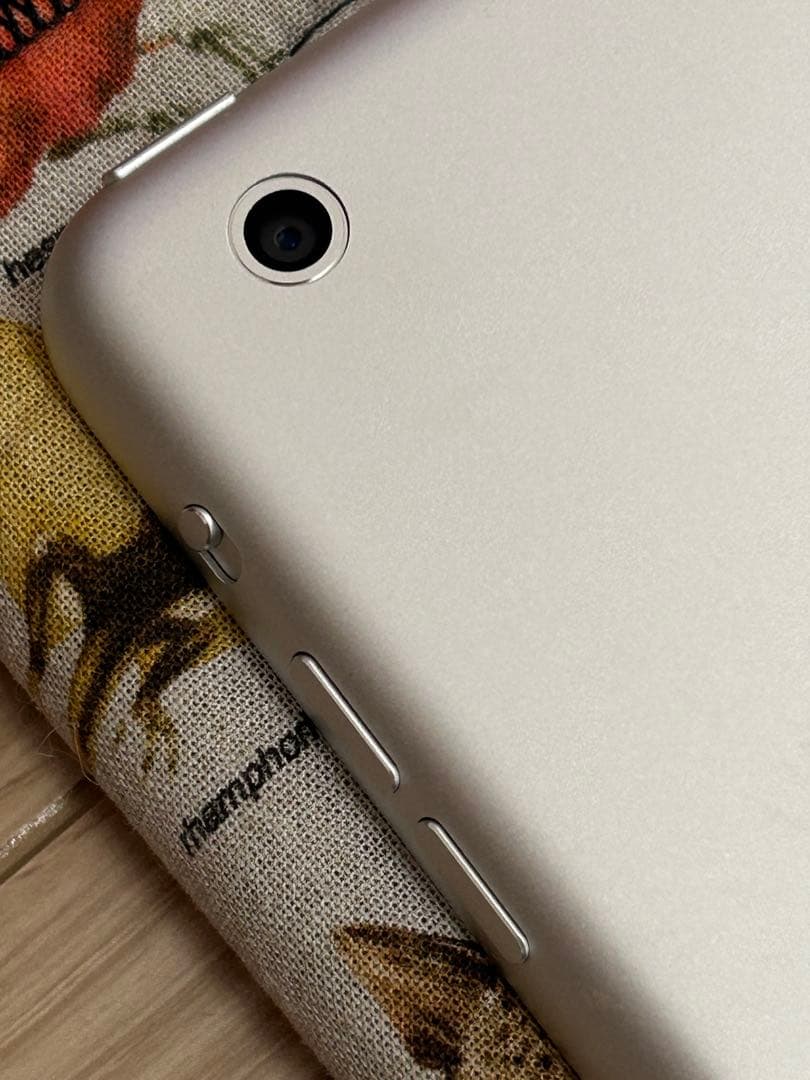 Apple iPad Mini 本体　第二世代