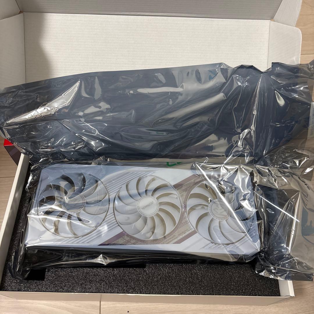 グラフィックボード・グラボ・ビデオカード Radeon RX7900XT Phantom Gaming White