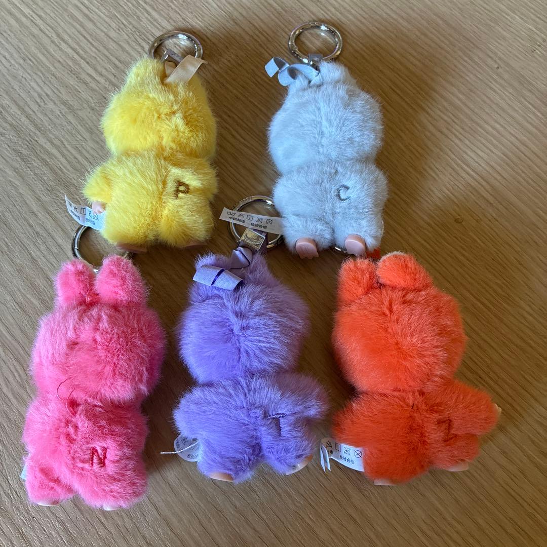 ラブブ　正規品　　セット売りになります