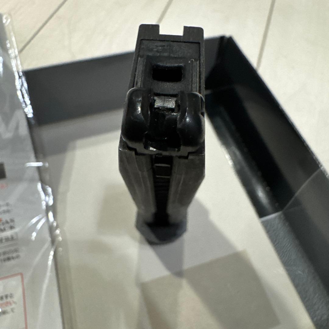 東京マルイ　ガスブローバック　Ｍ92Ｆ　ミリタリーモデル　フレームシルバー