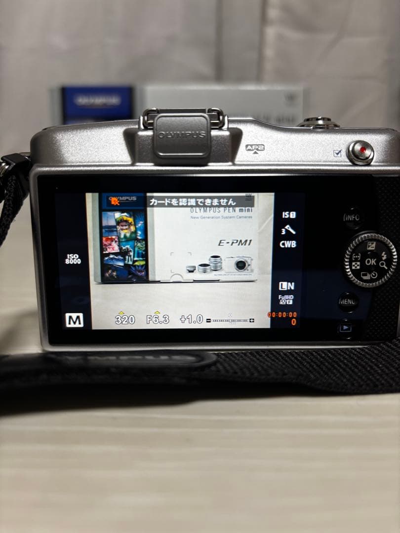 デジタルカメラ OLYMPUS PEN mini E-PM1