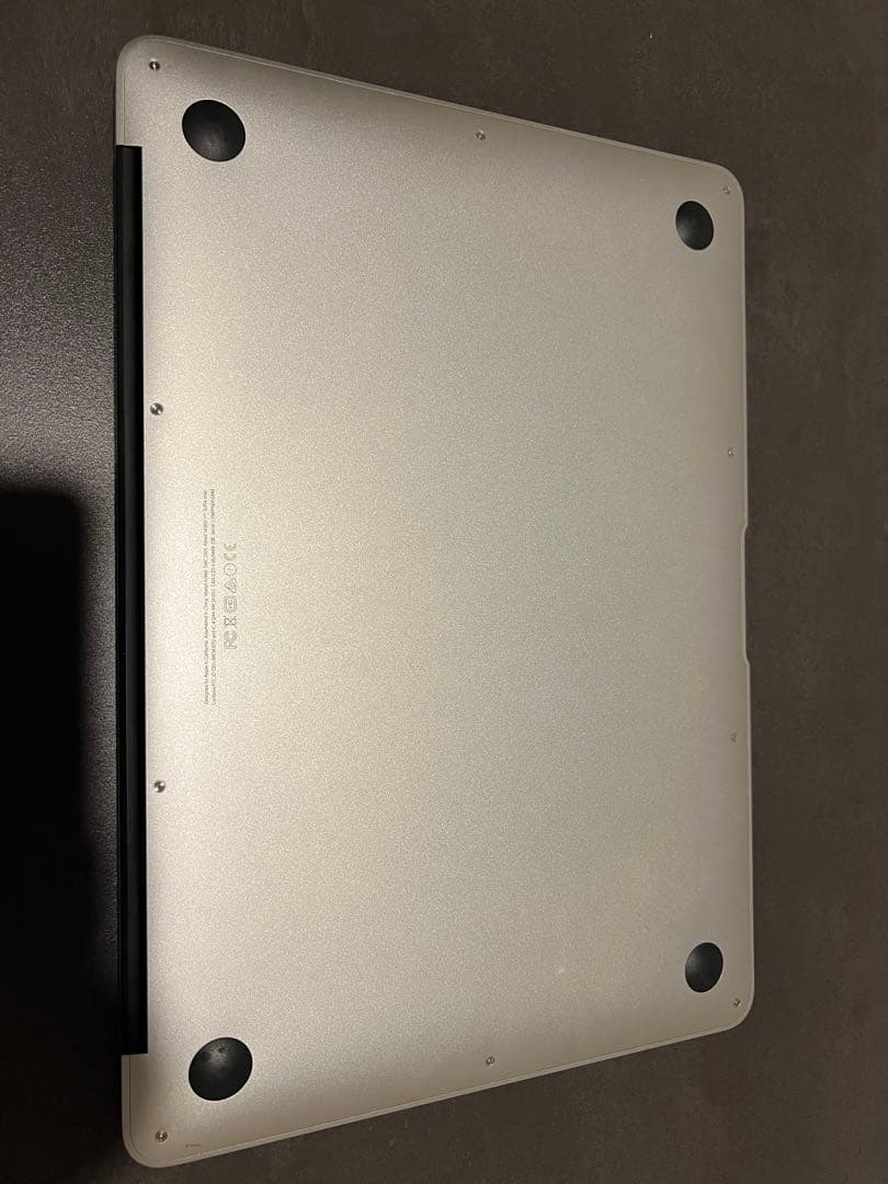 美品MacBook Air 2015 Early 13 inch Core i5