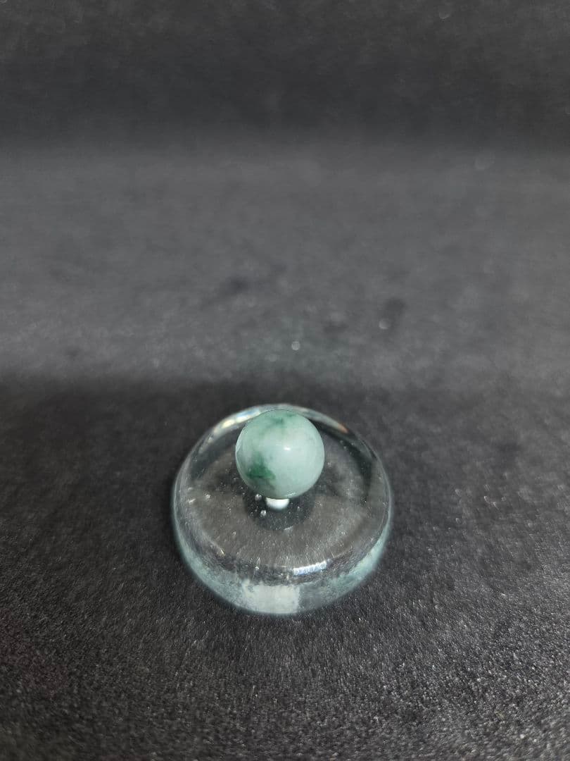 糸魚川翡翠 圧砕 丸玉 10.08mm