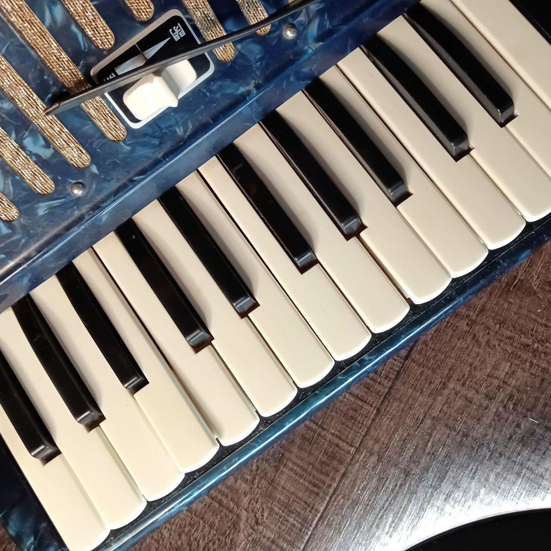 ヤマハ Yamaha テナー アコーディオン T-32B 32鍵 ケース付き