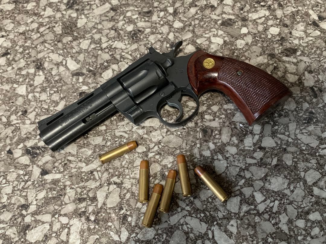 シティーハンター　フィギュア、エアガンセット