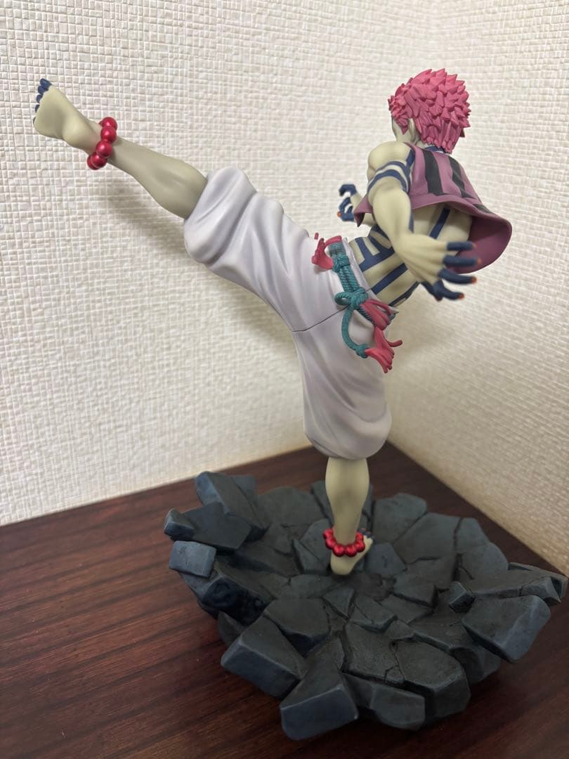 【美品】鬼滅の刃 猗窩座 フィギュア メガハウス G.E.M. 無限城