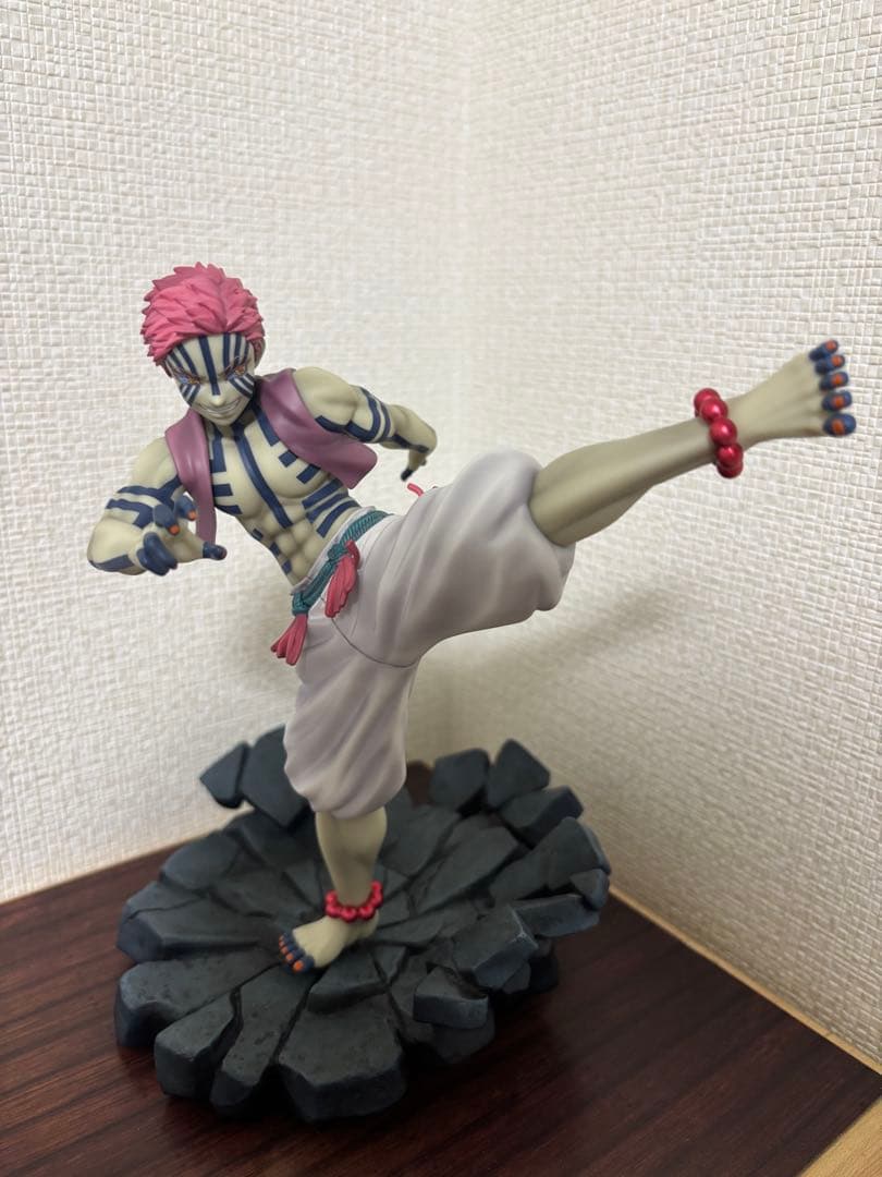 【美品】鬼滅の刃 猗窩座 フィギュア メガハウス G.E.M. 無限城