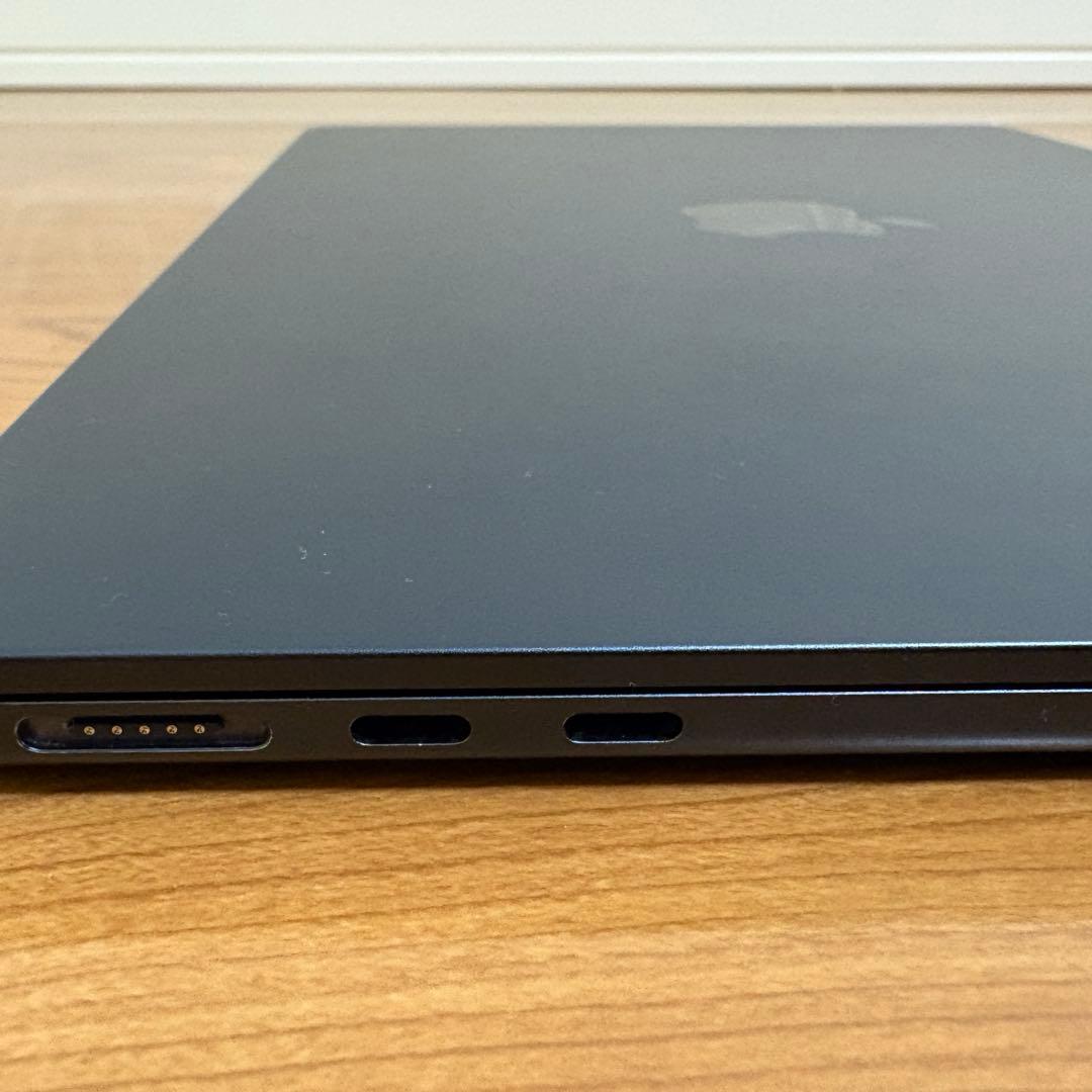 【M4 512GB 24GBメモリ】MacBook Air13㌅　ミッドナイト