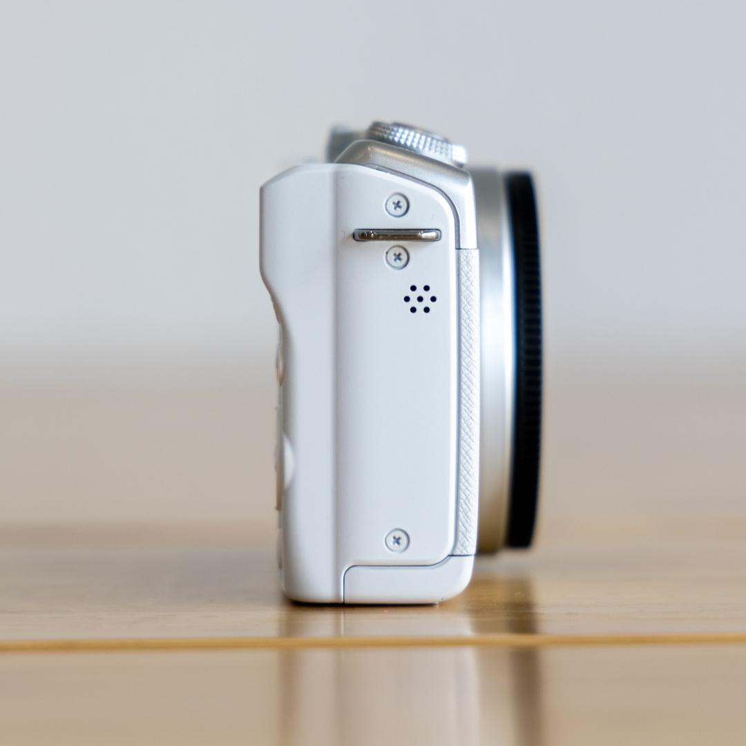 Canon EOS M200 標準ズームレンズ 付属品多数