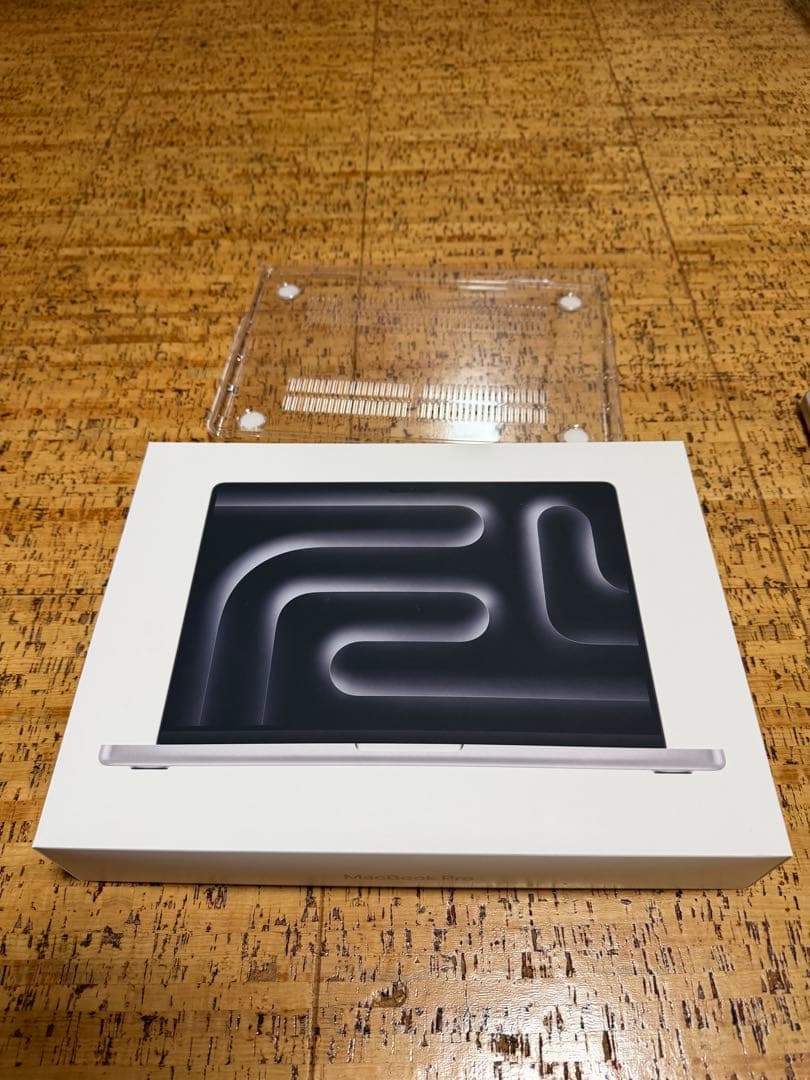 2025 MacBook Pro 10 コアCPU 10 コアGPU M5チップ