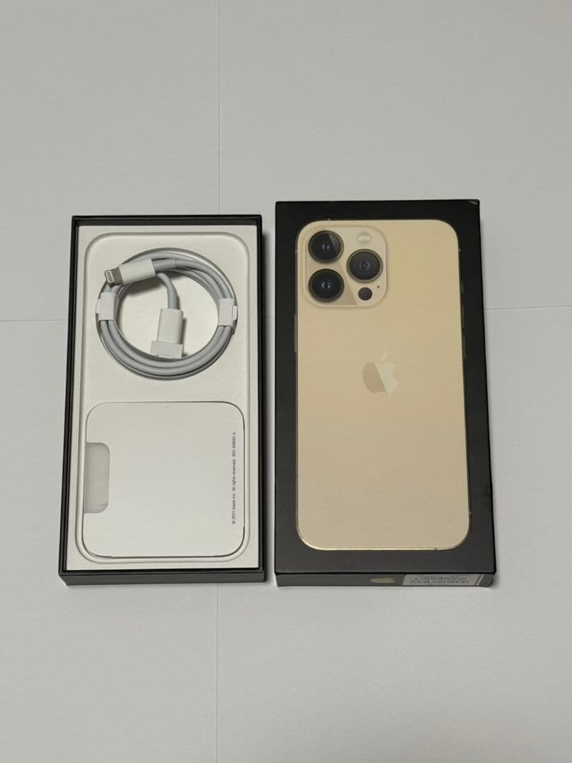 新品同様 iPhone13pro128GB ゴールド バッテリー100%