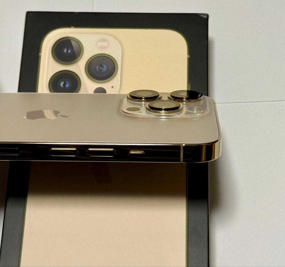新品同様 iPhone13pro128GB ゴールド バッテリー100%