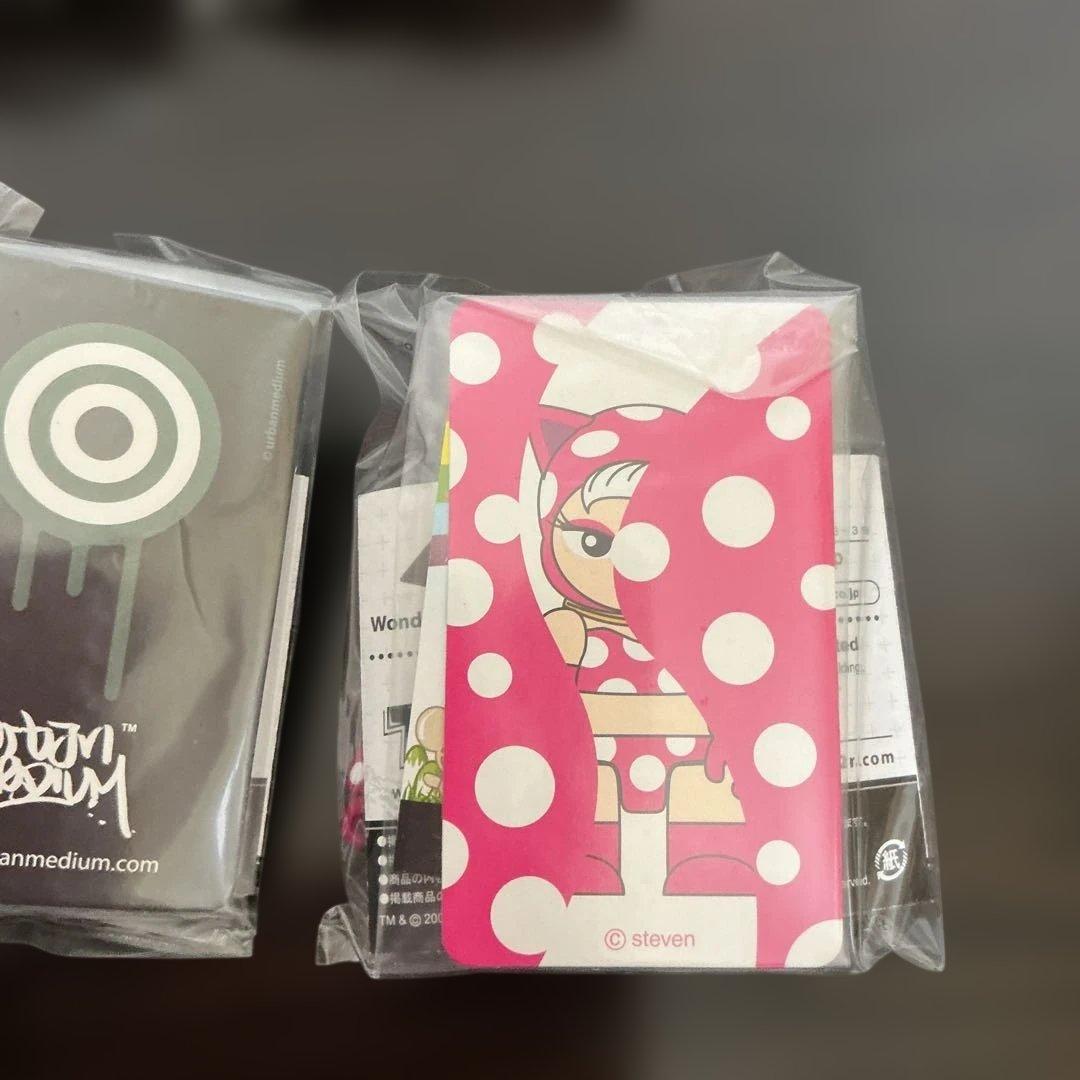 Qee キーチェーンコレクション　シリーズ4 デザイナーコレクション　9種類