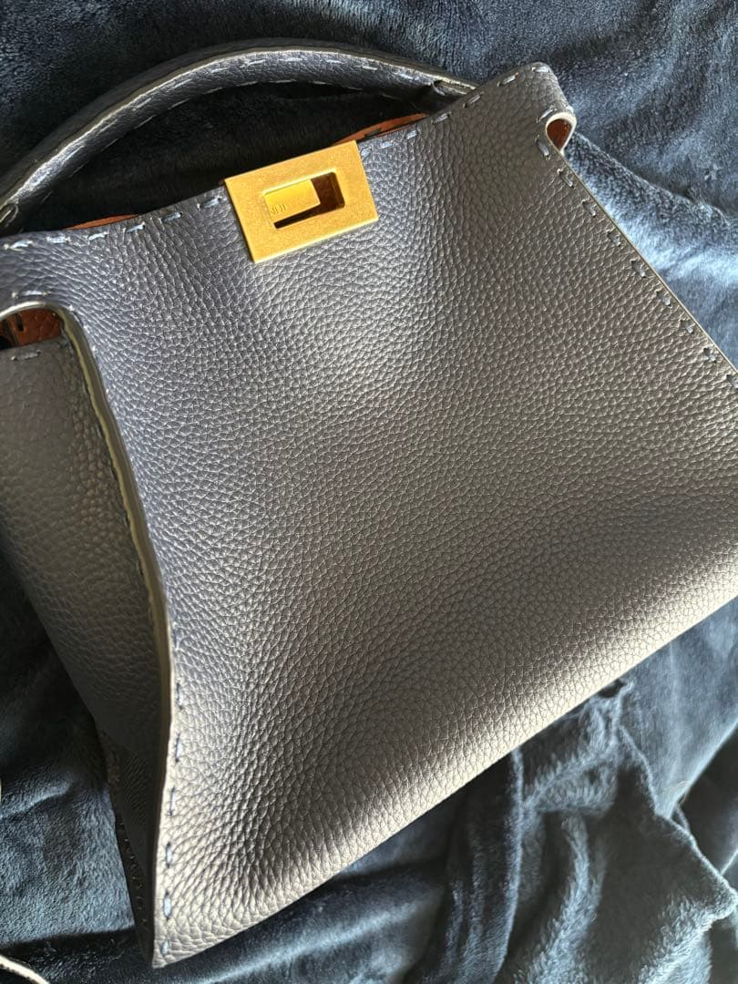 【並行輸入品 ノベルティ】フェンディ　バッグ　セレリア