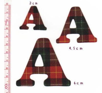 タータンチェックのアルファベットアイロンワッペン