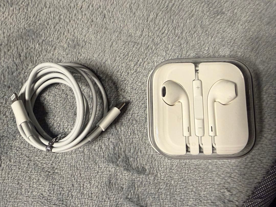 Apple iPhone SE (第2世代) 赤 64gb