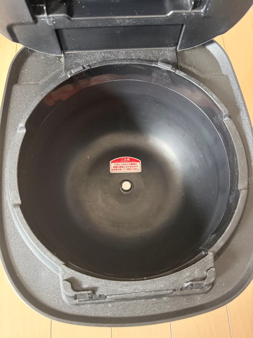 タイガー TIGER 炊飯器 5.5合 圧力IH式 ブラック JPI-A100