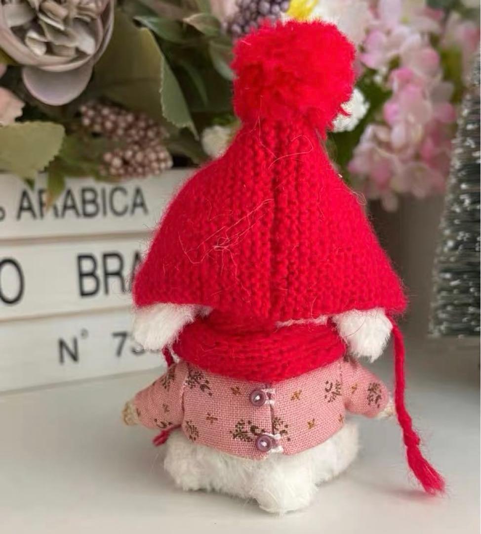 ボンボン帽子の垂れ耳うさぎ アーティストベア 海外作家 ハンドメイド ぬいぐるみ