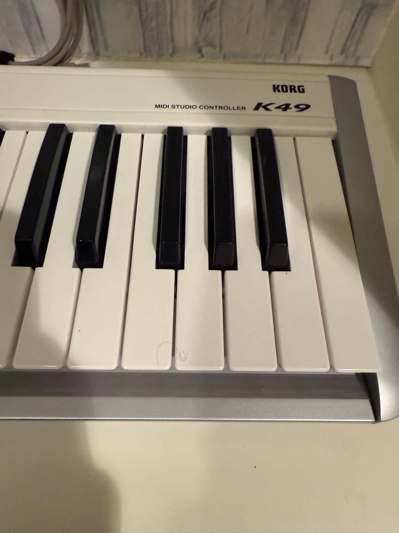 KORG K49 MIDIキーボード