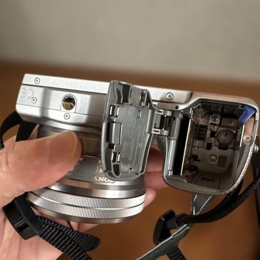 SONY NEX-5R デジタル一眼カメラα シルバー